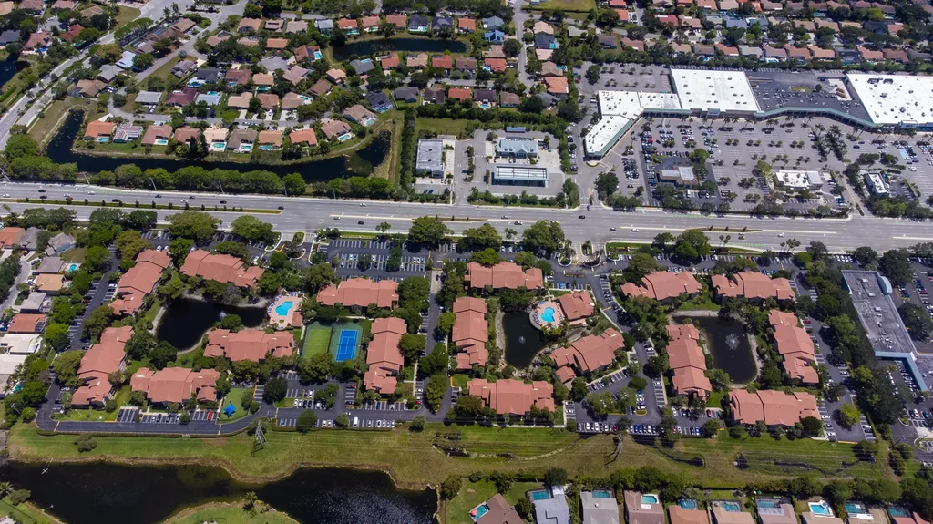 8851 Wiles Road Coral Springs FL 33067