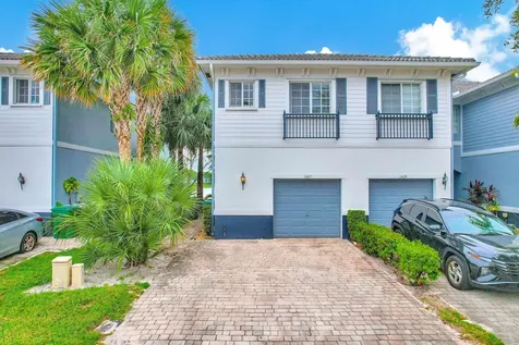 1427 NW 34th Way Lauderhill FL 33311