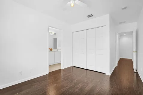 1427 NW 34th Way Lauderhill FL 33311