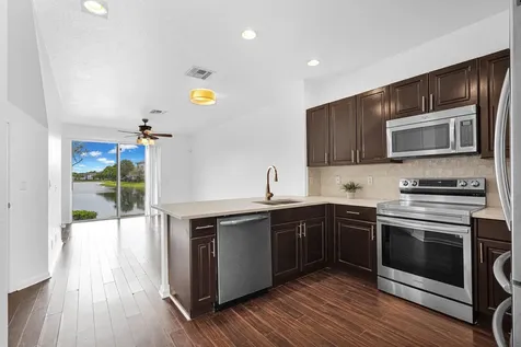 1427 NW 34th Way Lauderhill FL 33311