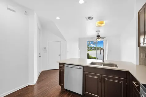 1427 NW 34th Way Lauderhill FL 33311