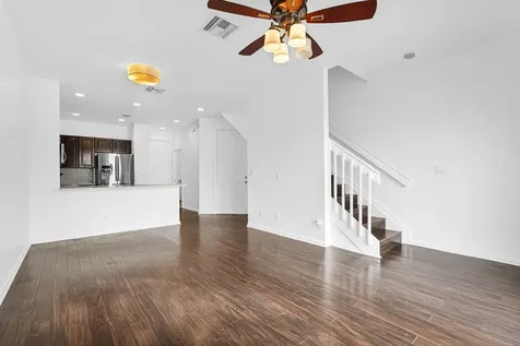 1427 NW 34th Way Lauderhill FL 33311