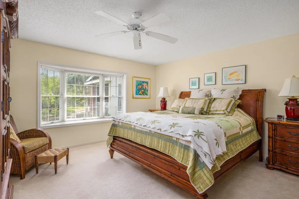 101 W Park Shores Circle Indian River Shores FL 32963