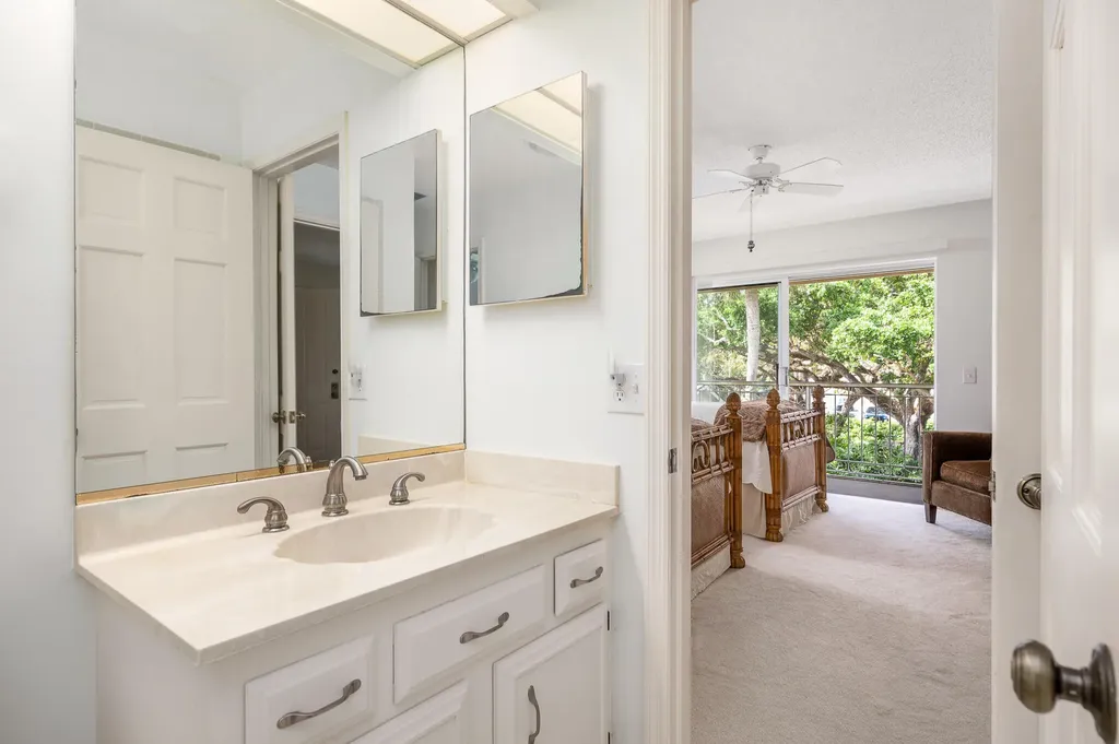 101 W Park Shores Circle Indian River Shores FL 32963