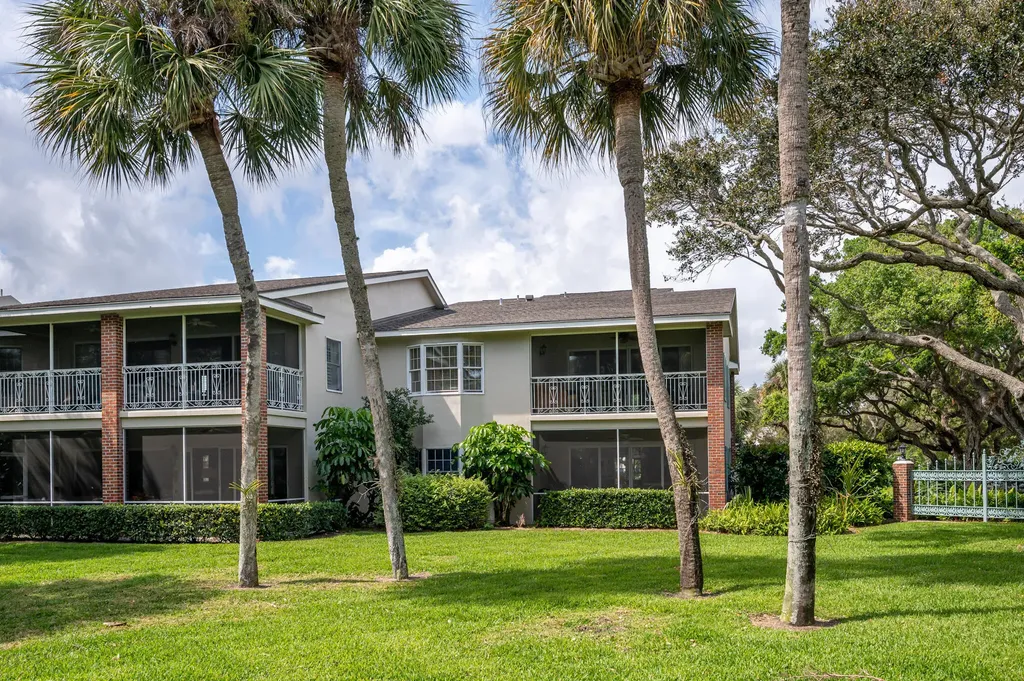 101 W Park Shores Circle Indian River Shores FL 32963