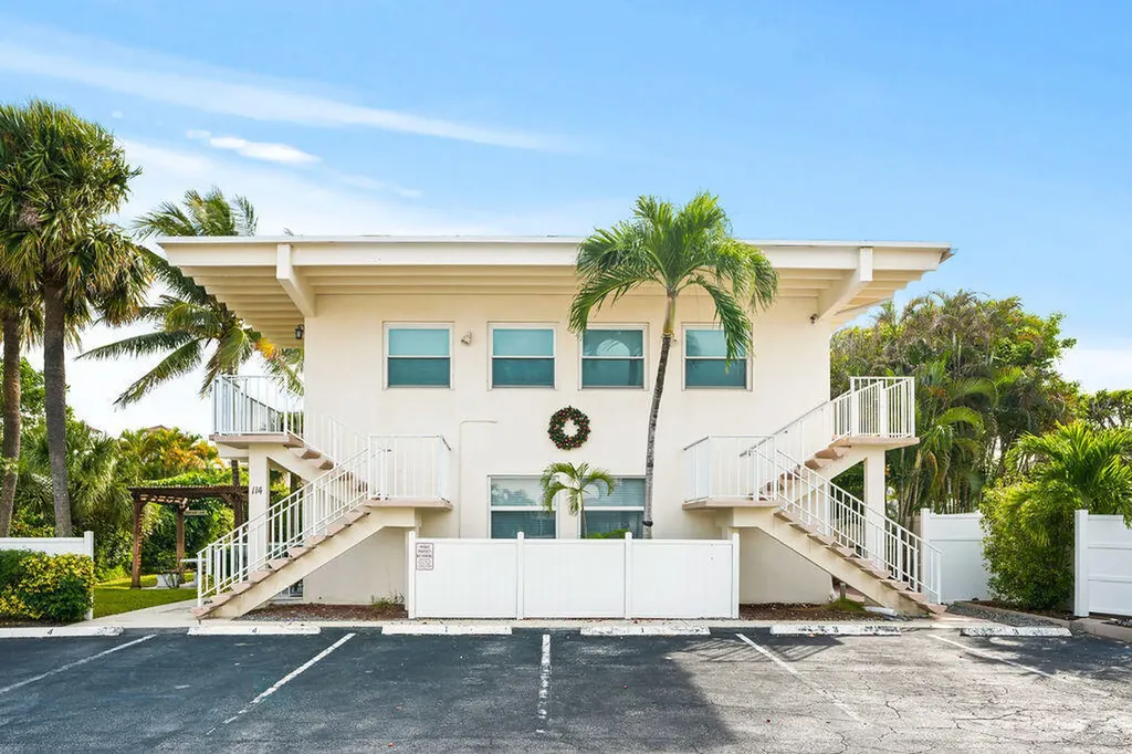114 Cascade Lane Palm Beach Shores FL 33404