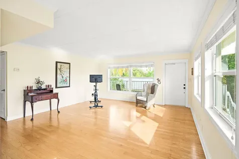 114 Cascade Lane Palm Beach Shores FL 33404