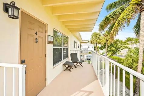 114 Cascade Lane Palm Beach Shores FL 33404