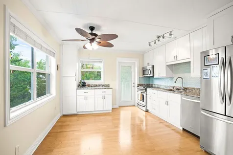 114 Cascade Lane Palm Beach Shores FL 33404