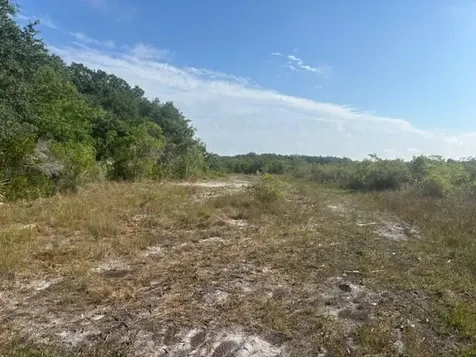 15729 NW 294th Street Okeechobee FL 34972