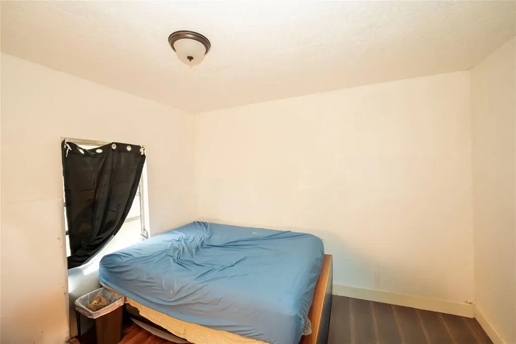 624 51st Street West Palm Beach FL 33407