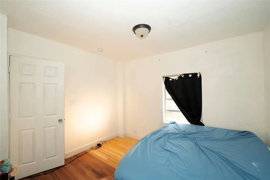 624 51st Street West Palm Beach FL 33407