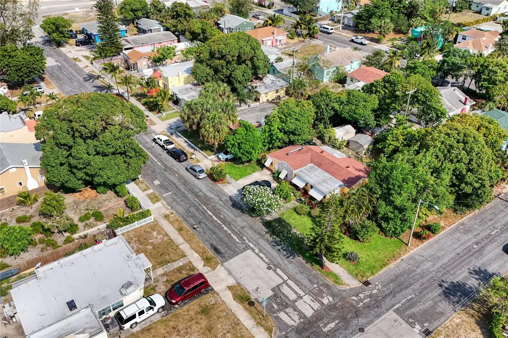 624 51st Street West Palm Beach FL 33407