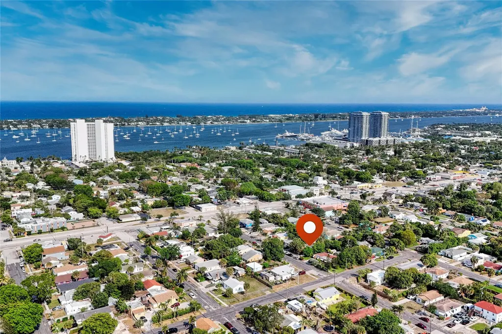 624 51st Street West Palm Beach FL 33407