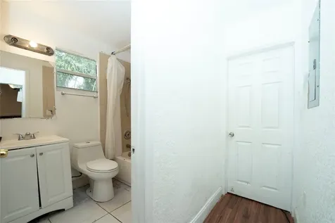 624 51st Street West Palm Beach FL 33407