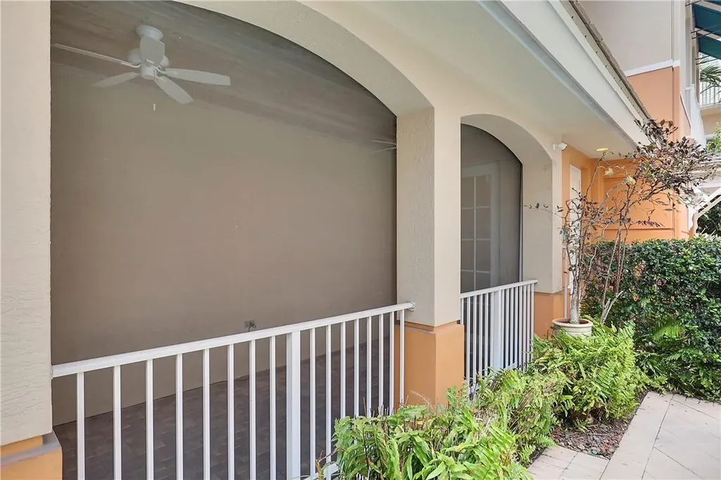 180 NE 6th Avenue Delray Beach FL 33483