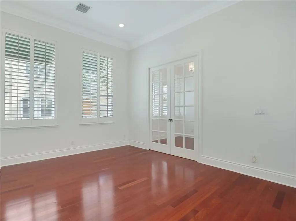 180 NE 6th Avenue Delray Beach FL 33483