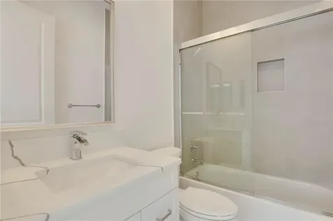180 NE 6th Avenue Delray Beach FL 33483