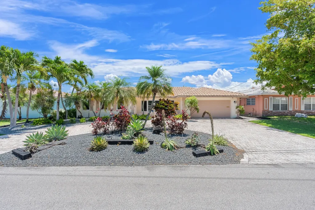 2820 NE 59th Street Fort Lauderdale FL 33308