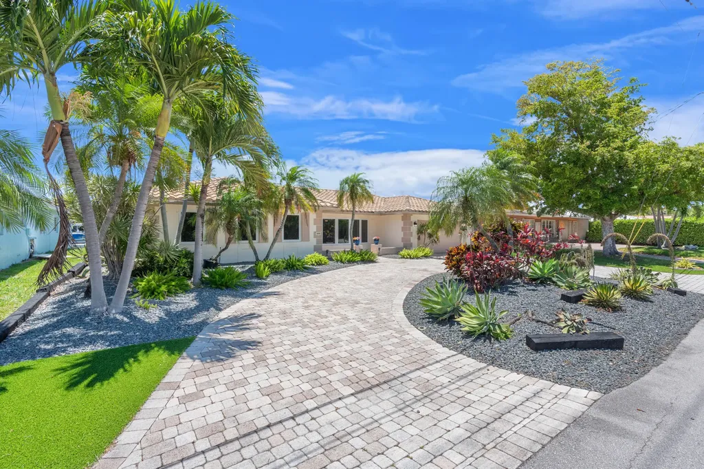 2820 NE 59th Street Fort Lauderdale FL 33308
