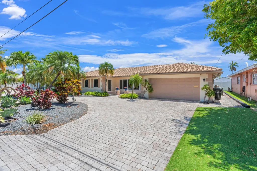 2820 NE 59th Street Fort Lauderdale FL 33308