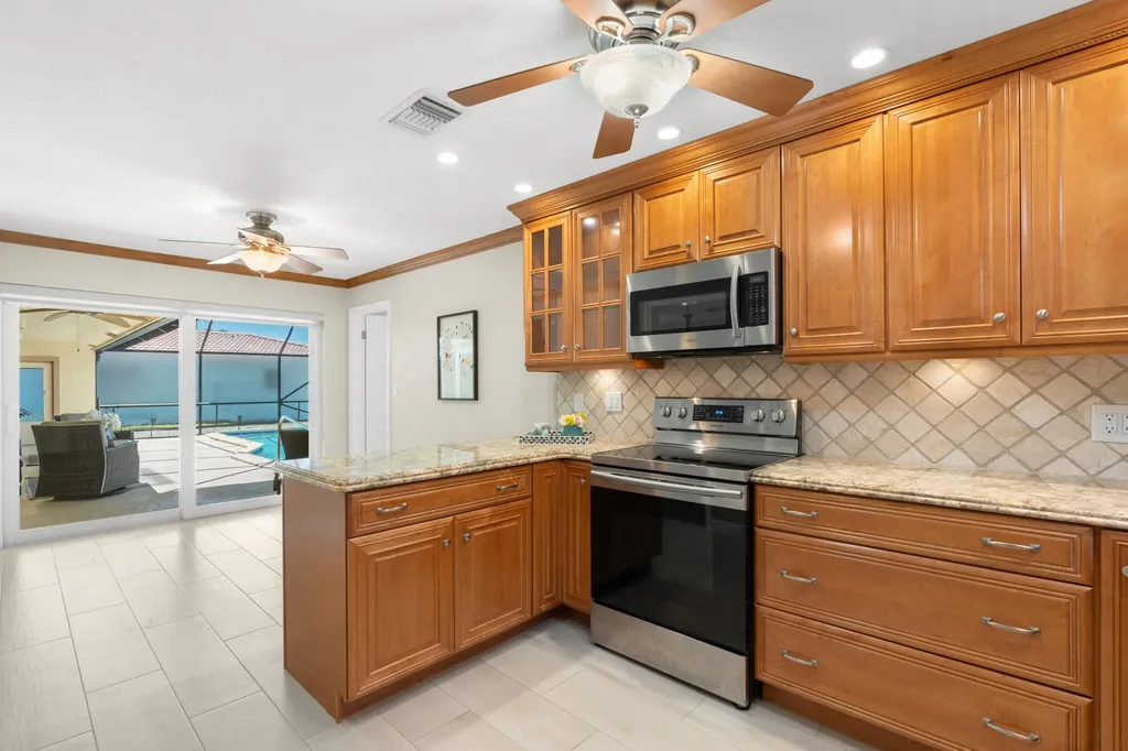 2820 NE 59th Street Fort Lauderdale FL 33308