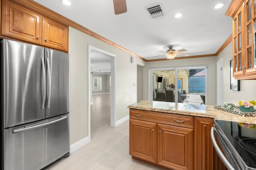 2820 NE 59th Street Fort Lauderdale FL 33308