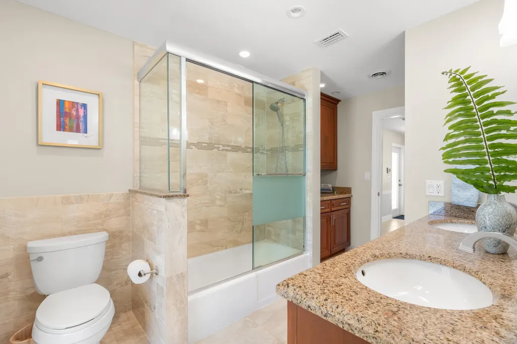2820 NE 59th Street Fort Lauderdale FL 33308