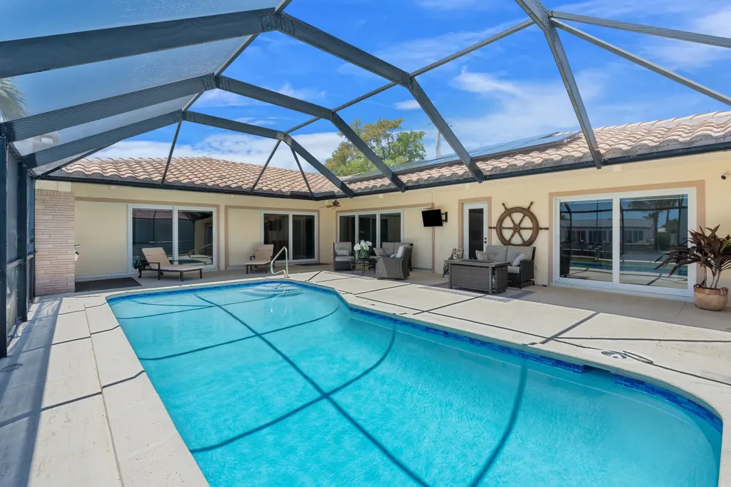 2820 NE 59th Street Fort Lauderdale FL 33308