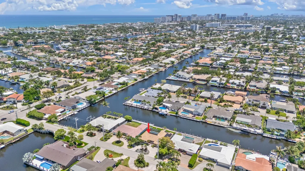 2820 NE 59th Street Fort Lauderdale FL 33308