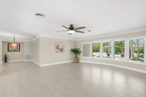 2820 NE 59th Street Fort Lauderdale FL 33308