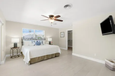 2820 NE 59th Street Fort Lauderdale FL 33308