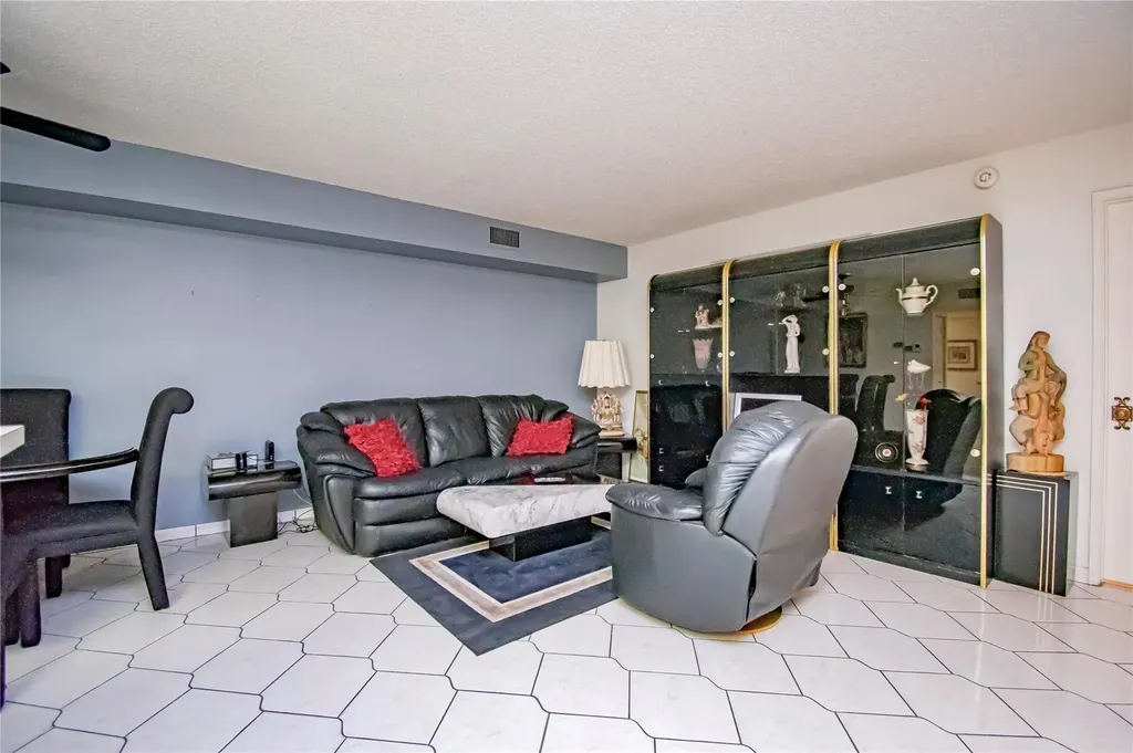14895 Builtmore Way Delray Beach FL 33446