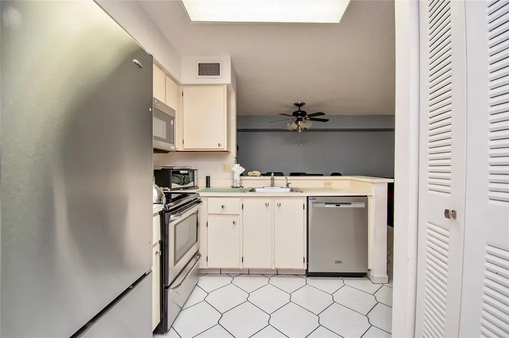 14895 Builtmore Way Delray Beach FL 33446