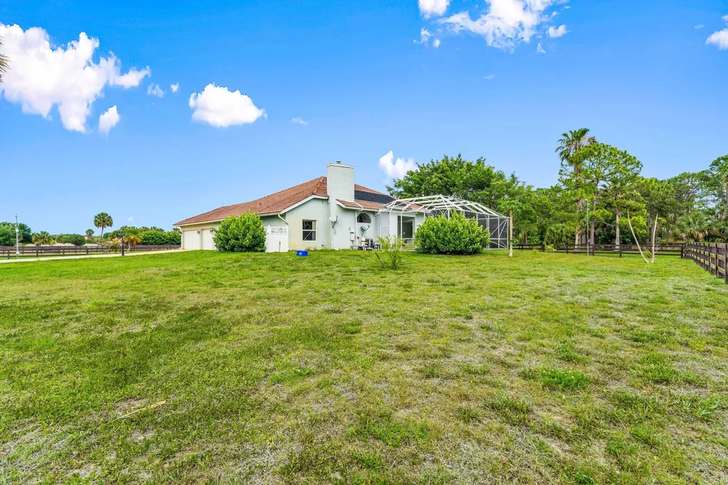 19482 Green Grove Court Loxahatchee FL 33470