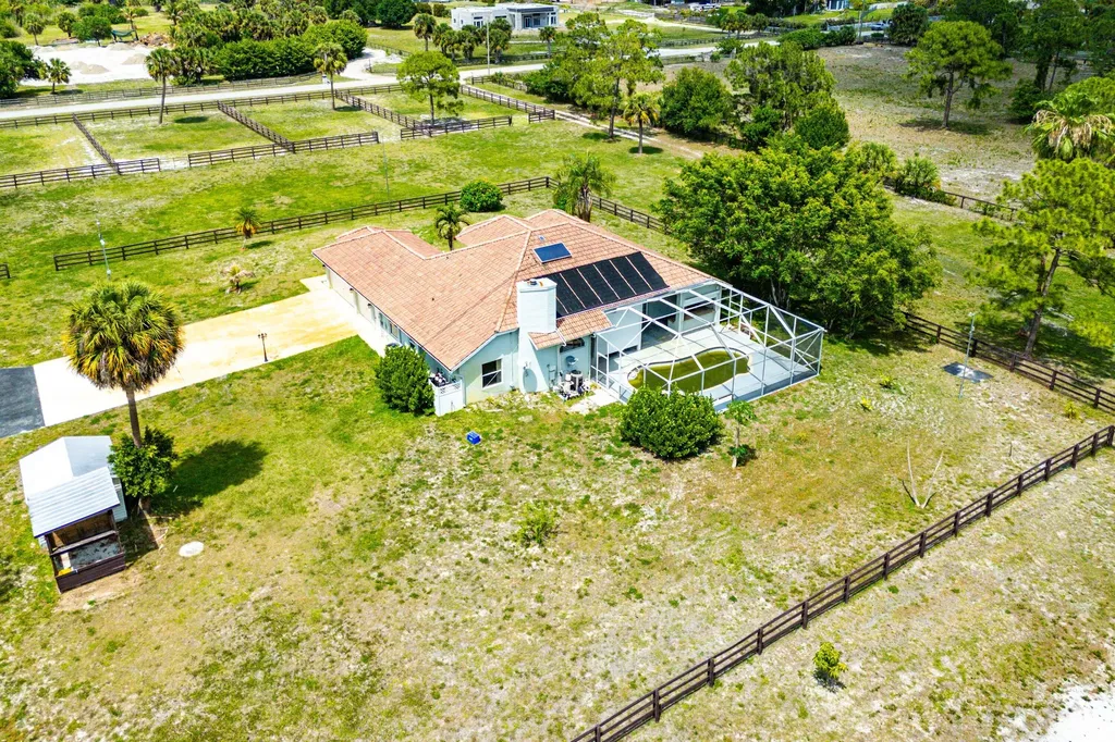 19482 Green Grove Court Loxahatchee FL 33470