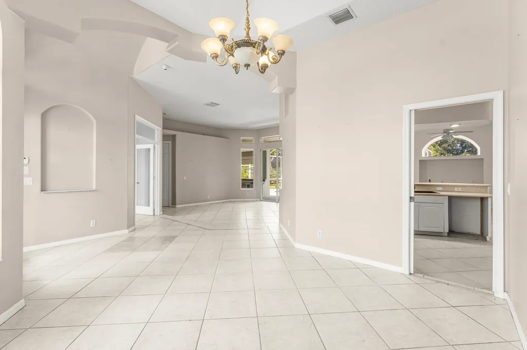 19482 Green Grove Court Loxahatchee FL 33470