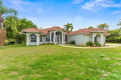 19482 Green Grove Court Loxahatchee FL 33470