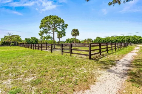 19482 Green Grove Court Loxahatchee FL 33470