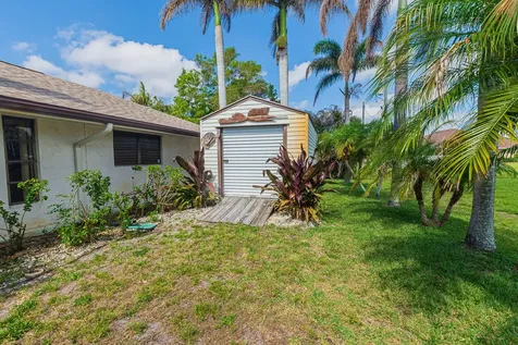 2814 SE Calvin Street Port St Lucie FL 34952