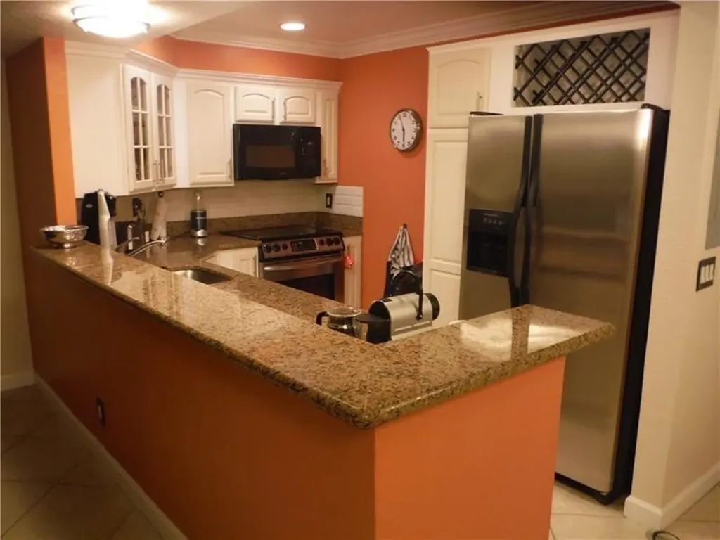 1515 E Broward Boulevard Fort Lauderdale FL 33301