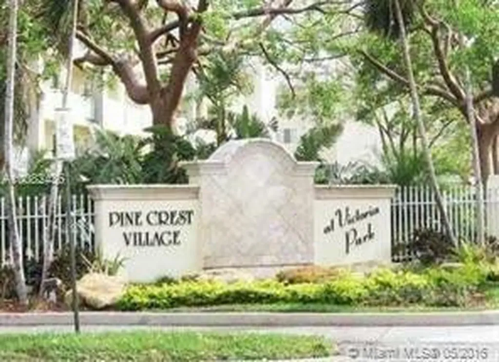 1515 E Broward Boulevard Fort Lauderdale FL 33301