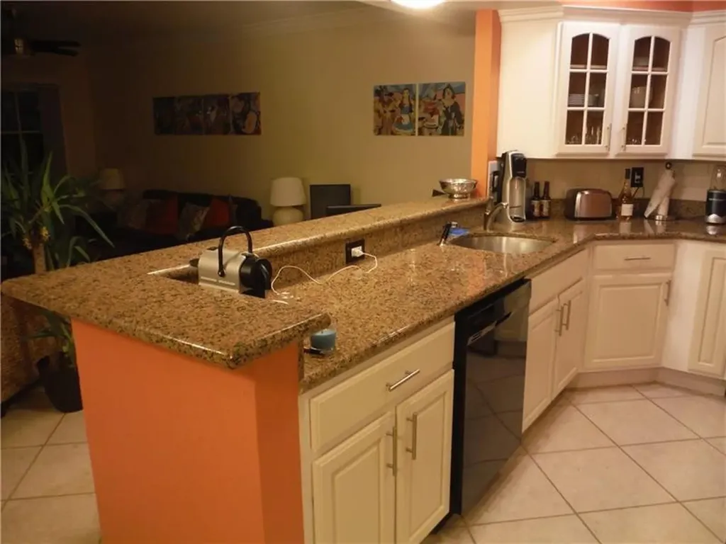 1515 E Broward Boulevard Fort Lauderdale FL 33301