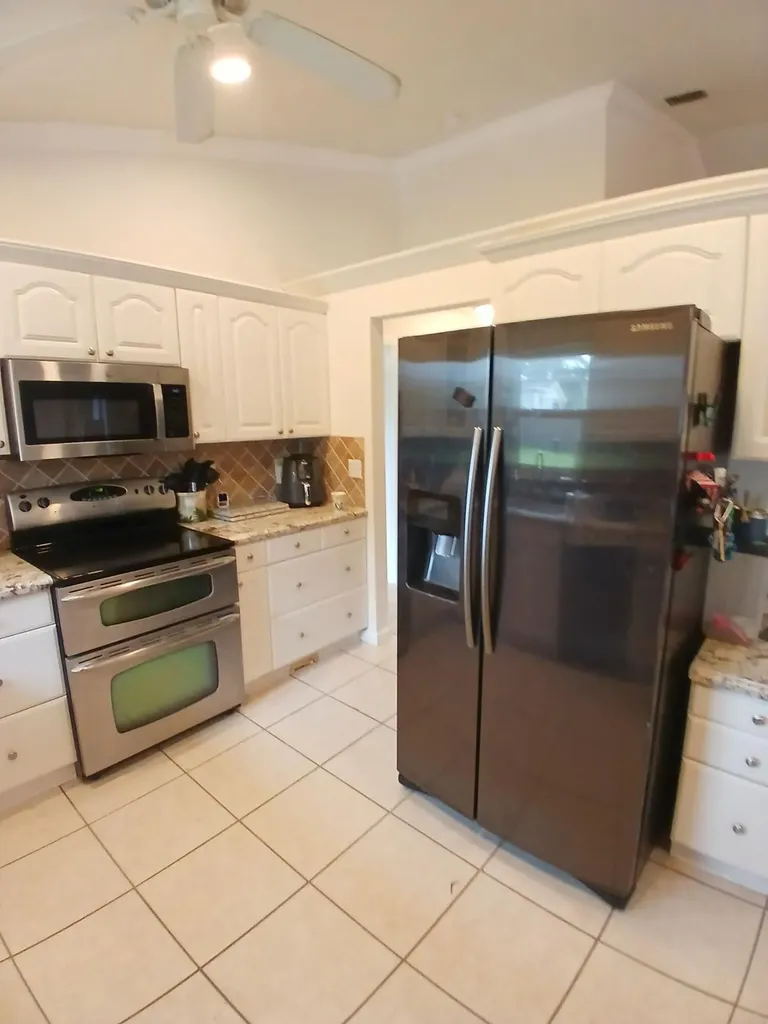 6640 Plymouth Drive N Lake Worth FL 33462