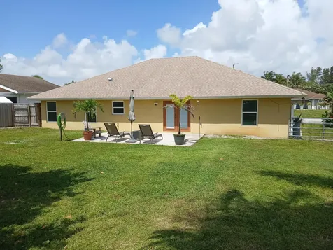 6640 Plymouth Drive N Lantana FL 33462