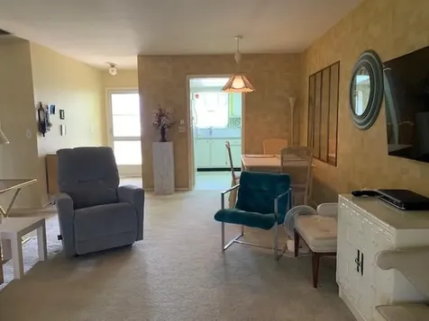 2916 Crosley Drive E West Palm Beach FL 33415