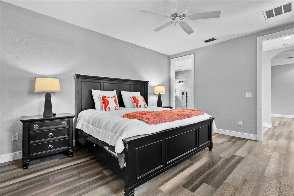 883 Taft Court Palm Beach Gardens FL 33410