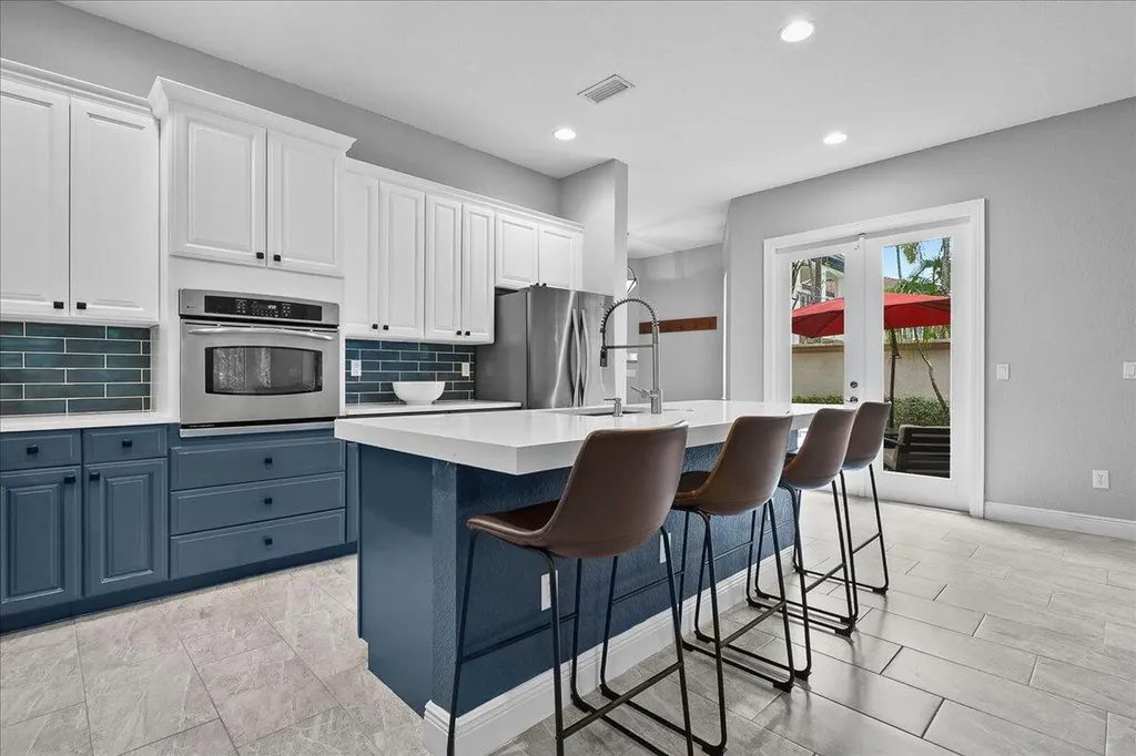 883 Taft Court Palm Beach Gardens FL 33410
