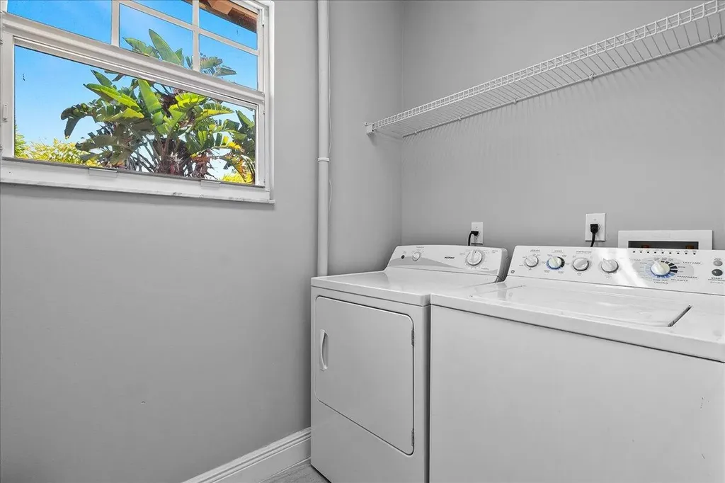 883 Taft Court Palm Beach Gardens FL 33410
