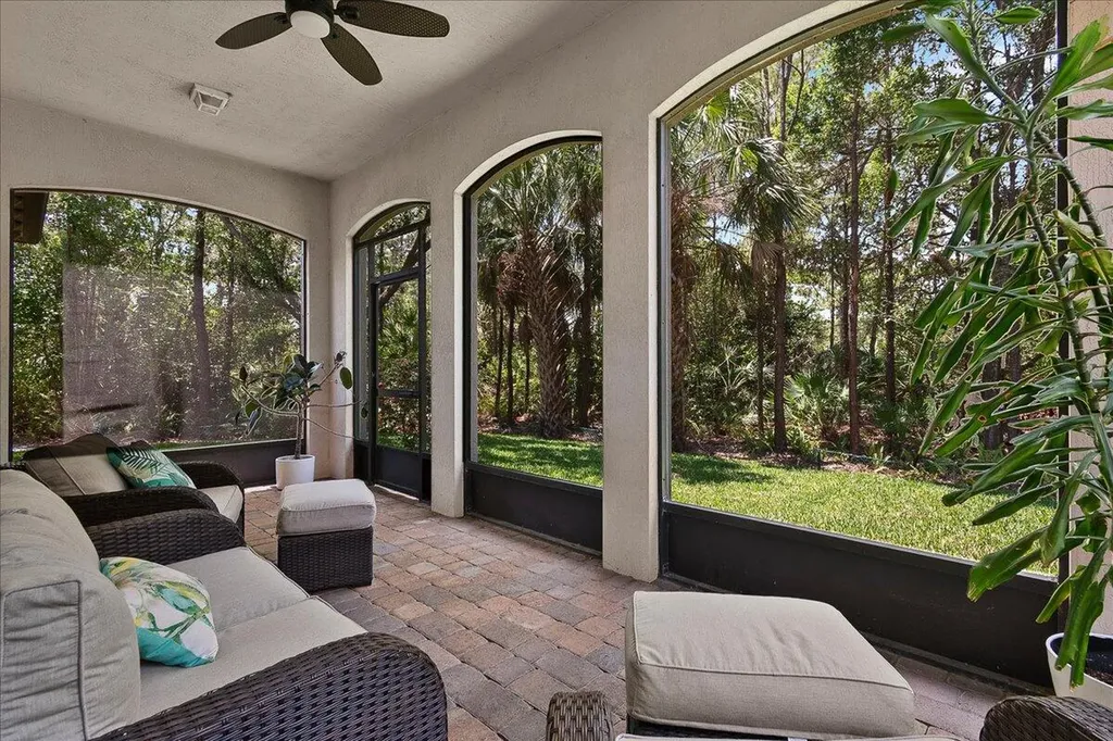 883 Taft Court Palm Beach Gardens FL 33410